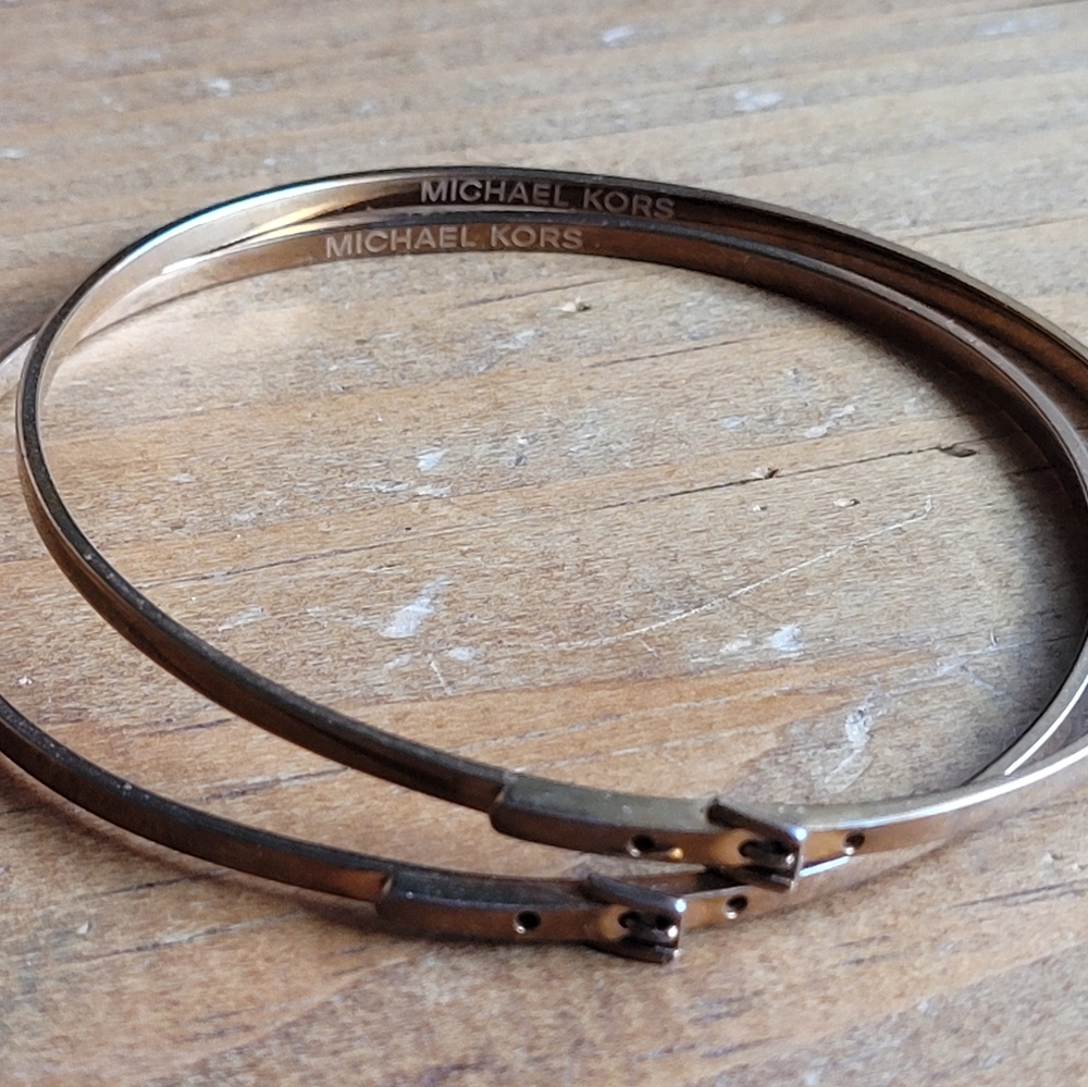 Set of 2 Micheal Kors Bracelet Bangals